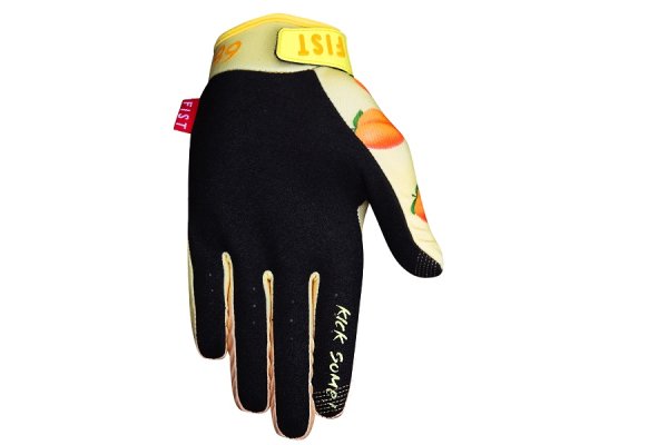 画像4: FIST PEACH – CAROLINE BUCHANAN (ADULT) (4)